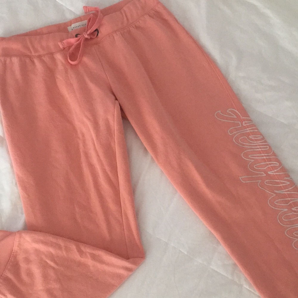 Aéropostale Joggers w/ White Lettering